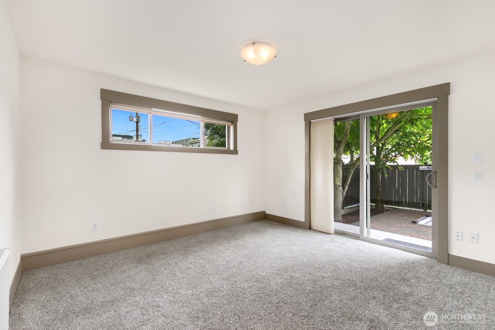 4840 40th Avenue Southwest, Unit A Seattle, WA 98116 - Photo 24 of 31