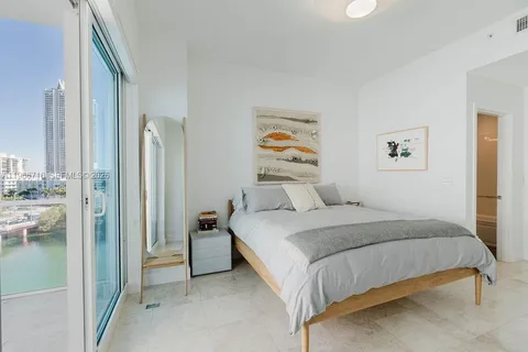 $1,495,000 | 6103 Aqua Avenue, Unit 702, Miami Beach, FL 33141