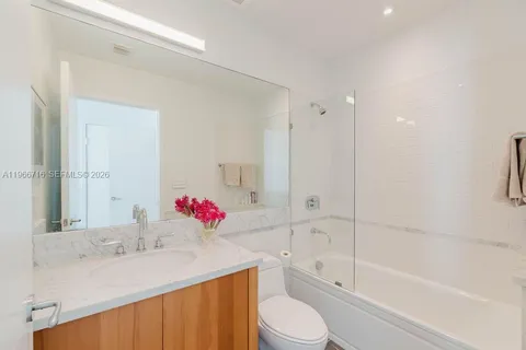 $1,495,000 | 6103 Aqua Avenue, Unit 702, Miami Beach, FL 33141