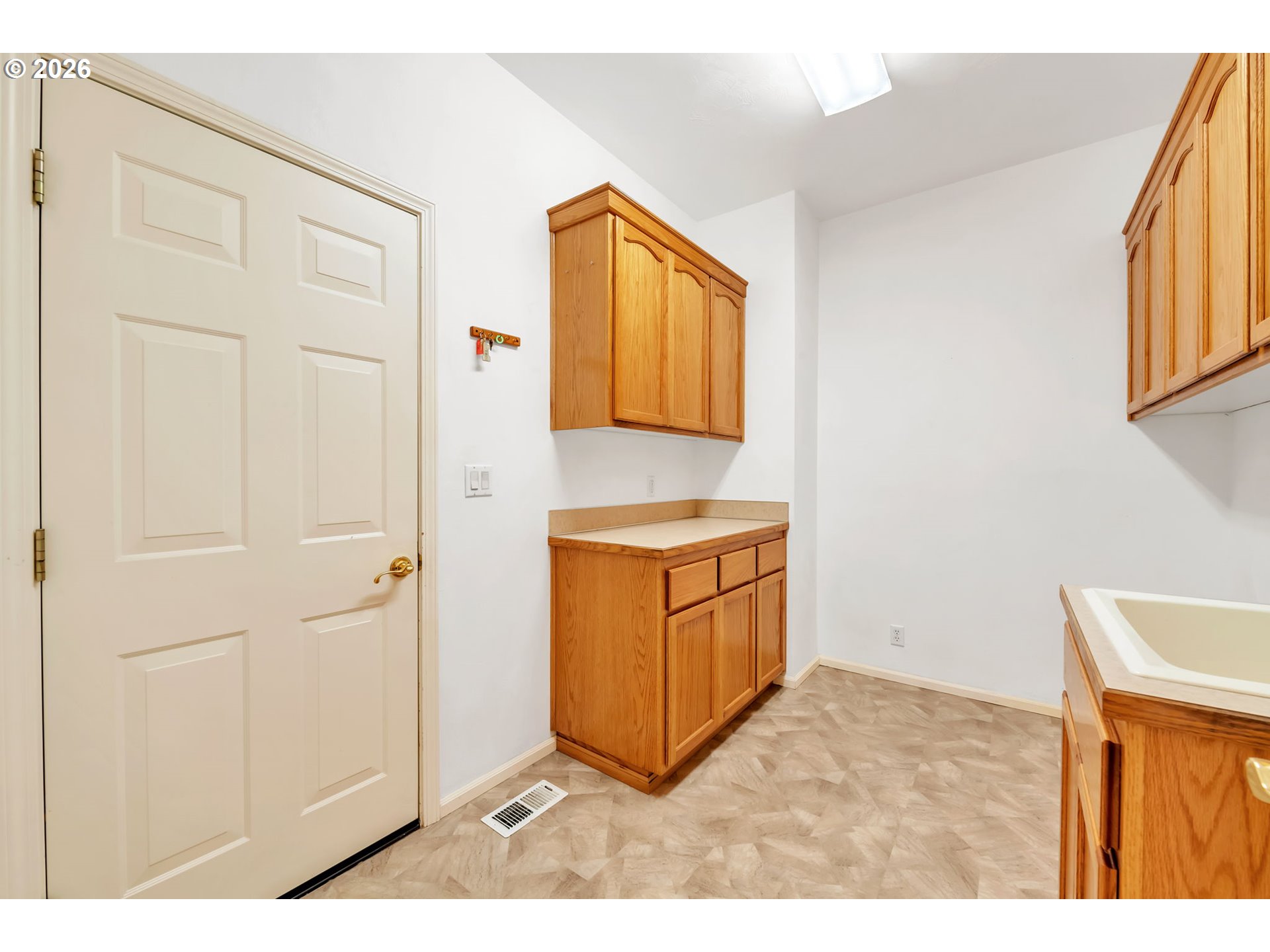 2545 Walnut Ridge Drive Springfield, OR 97477 - Photo 26 of 47 Gallery Image 26