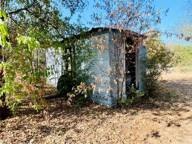 $30,000 | 304 Ohio Avenue, Graham, TX 76450