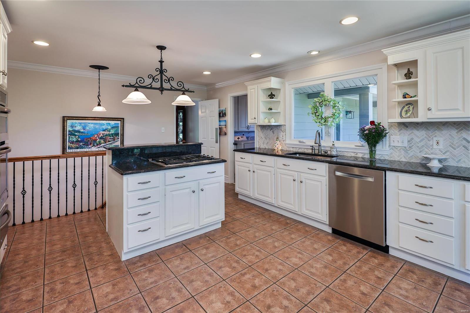 16467 Horseshoe Ridge Road Clarkson Valley, MO 63005 - Photo 14 of 38 Gallery Image 14