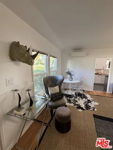 $2,950 | 8036 Norton Avenue, West Hollywood, CA 90046