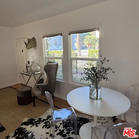 $2,950 | 8036 Norton Avenue, West Hollywood, CA 90046