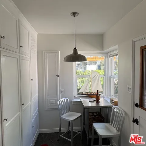 $2,950 | 8036 Norton Avenue, West Hollywood, CA 90046