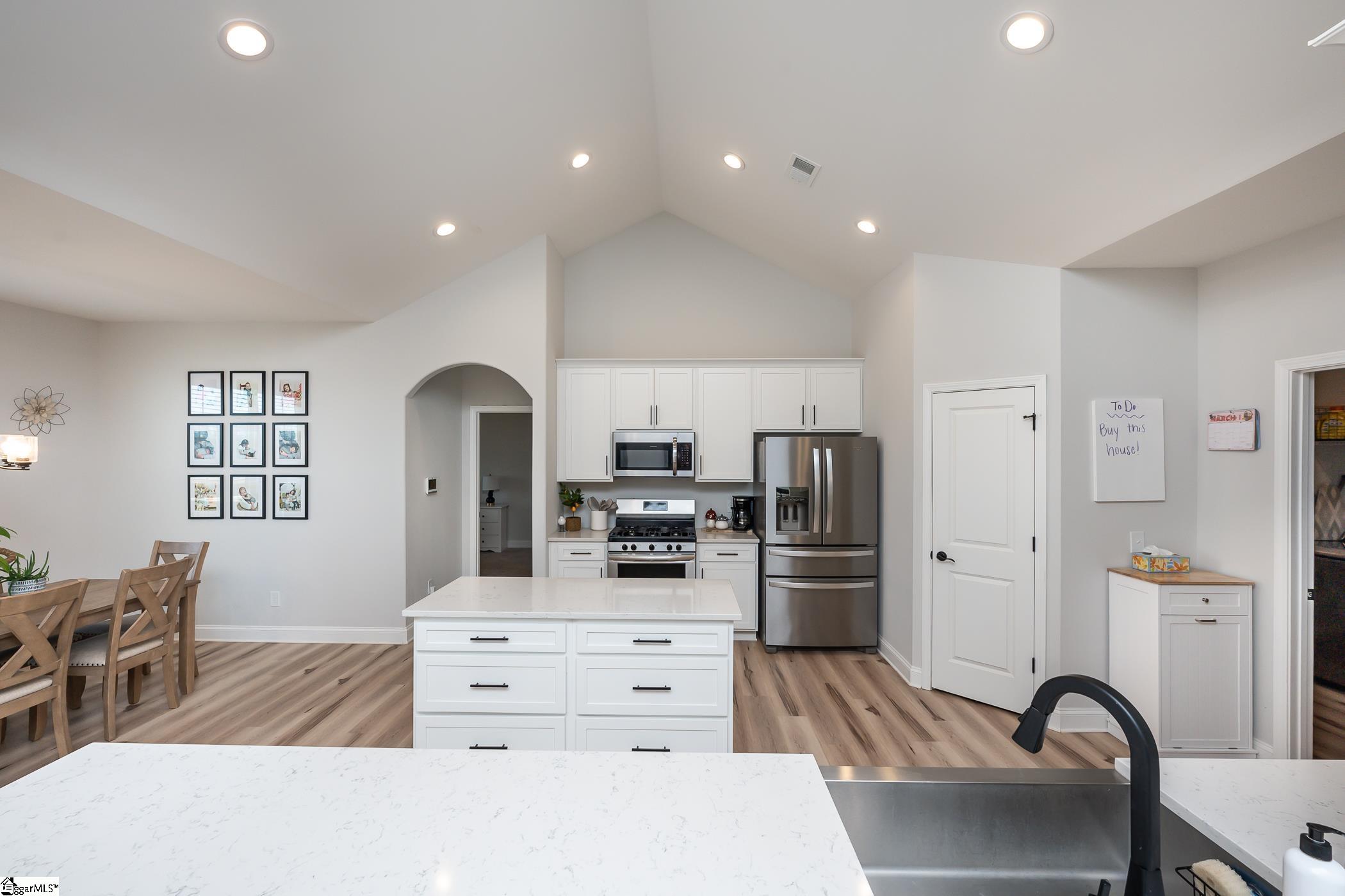 1017 Linden Ridge Road Greer, SC 29651 - Photo 10 of 43 Gallery Image 10