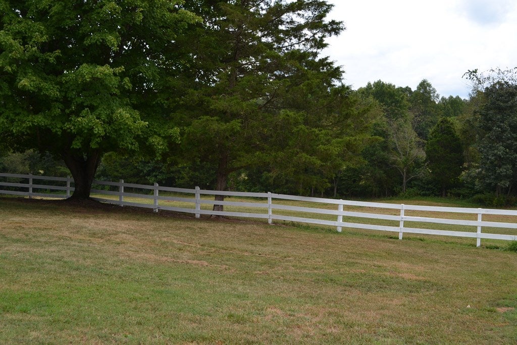 541 Holman Mill Road Farmville, VA 23901 - Photo 3 of 29 Gallery Image 3