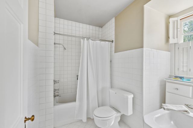 $2,700,000 | 820 Overton Lane, Nashville, TN 37220