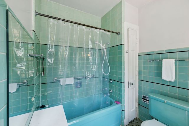 $2,700,000 | 820 Overton Lane, Nashville, TN 37220