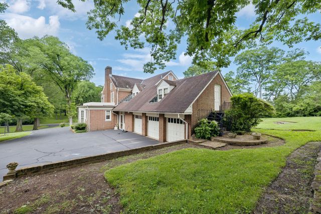 $2,700,000 | 820 Overton Lane, Nashville, TN 37220