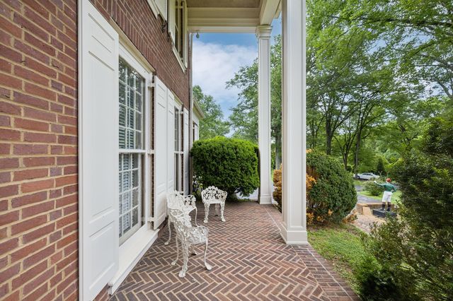 $2,700,000 | 820 Overton Lane, Nashville, TN 37220