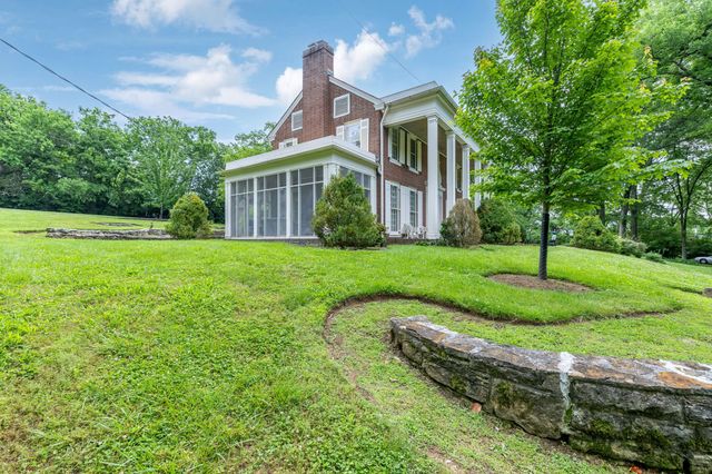 $2,700,000 | 820 Overton Lane, Nashville, TN 37220