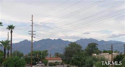 521 North Country Club Road, Unit 68 Tucson, AZ 85716 - Photo 3 of 10