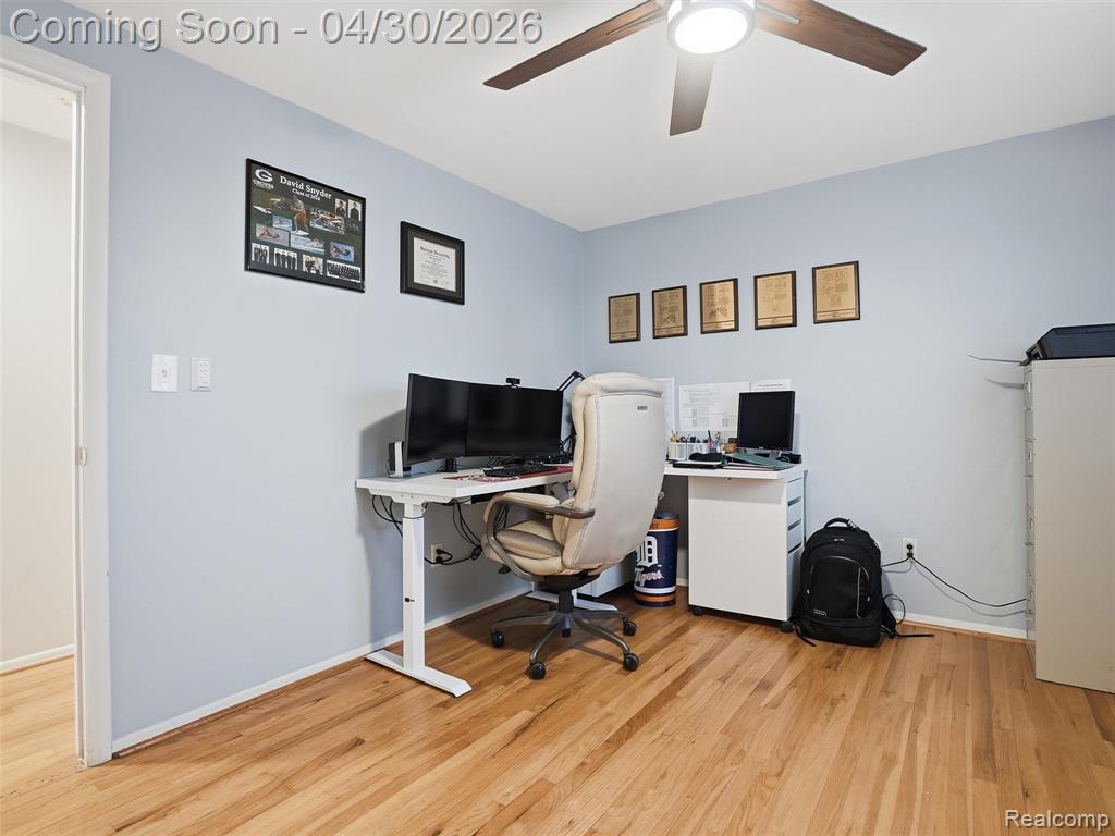 30006 Rambling Road Southfield, MI 48076 - Photo 22 of 34 Gallery Image 22