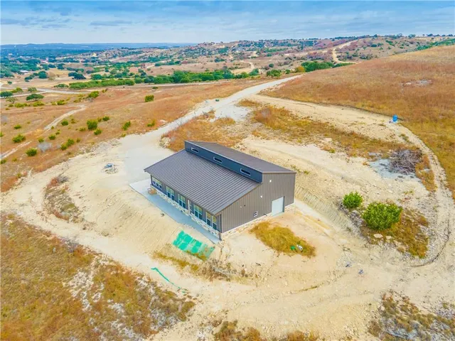 $500,000 | 1759 Majestic Hills Drive, Blanco, TX 78606