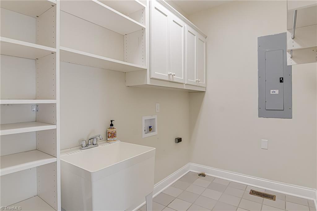 2003 Brassfield Road Greensboro, NC 27410 - Photo 16 of 35