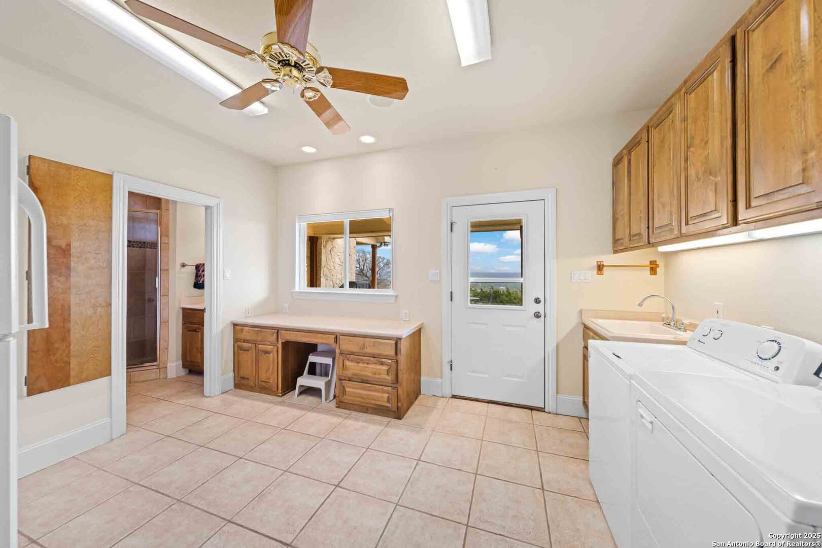 211 Mill Dam Road Comfort, TX 78013 - Photo 34 of 61 a view of kitchen with furniture and refrigerator