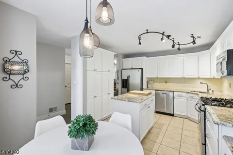 $845,000 | 22 Woodcrest Drive, Morristown, NJ 07960