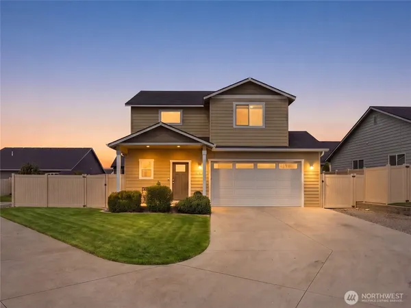 $529,000 | 2263 South Melody Lane, East Wenatchee, WA 98802