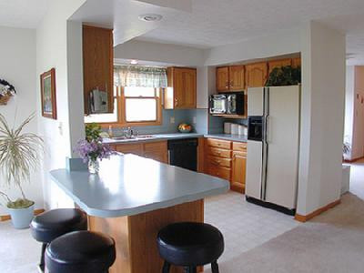 Breakfast Bar area off of dining area an