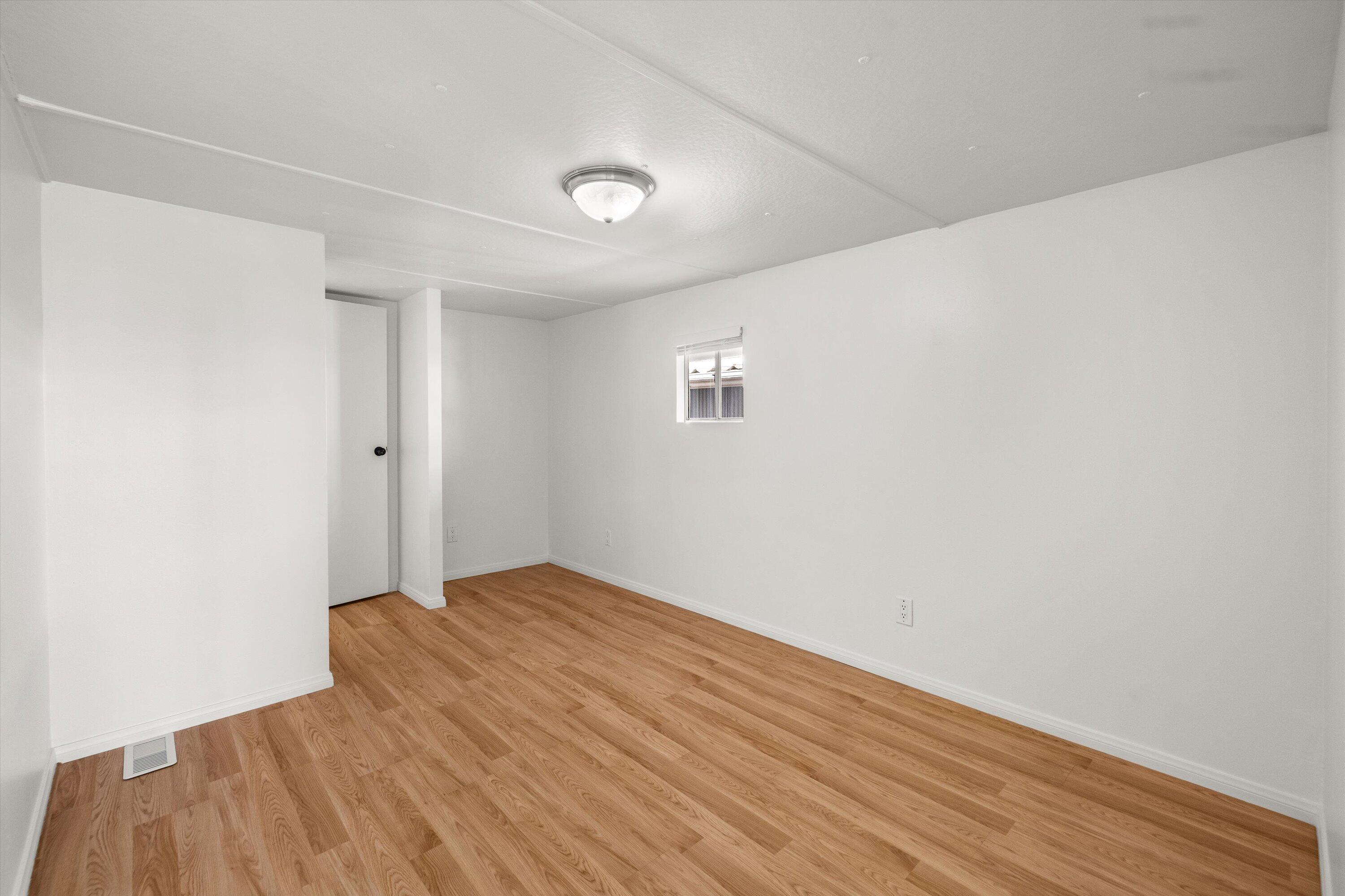 5700 Via Real, Unit 103 Carpinteria, CA 93013 - Photo 12 of 24 12-Bed 1