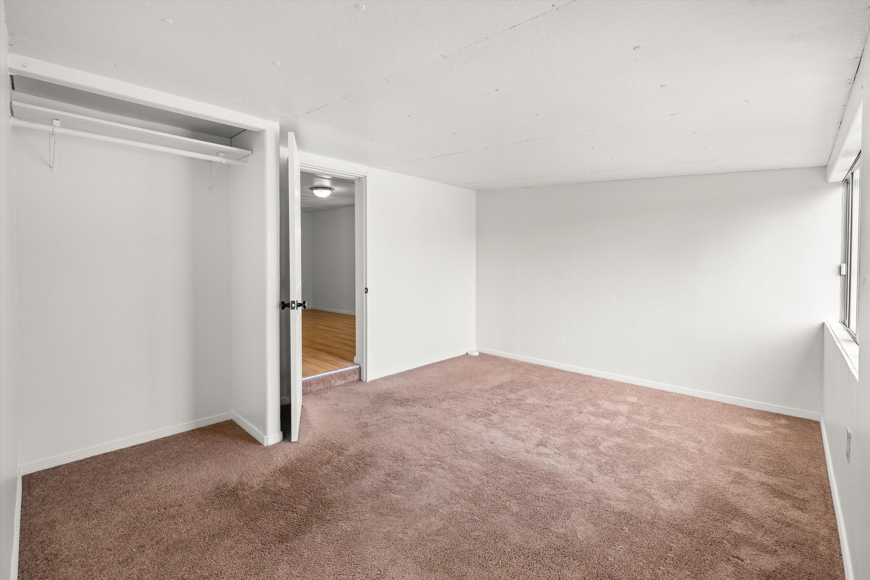 5700 Via Real, Unit 103 Carpinteria, CA 93013 - Photo 14 of 24 14-sunroom