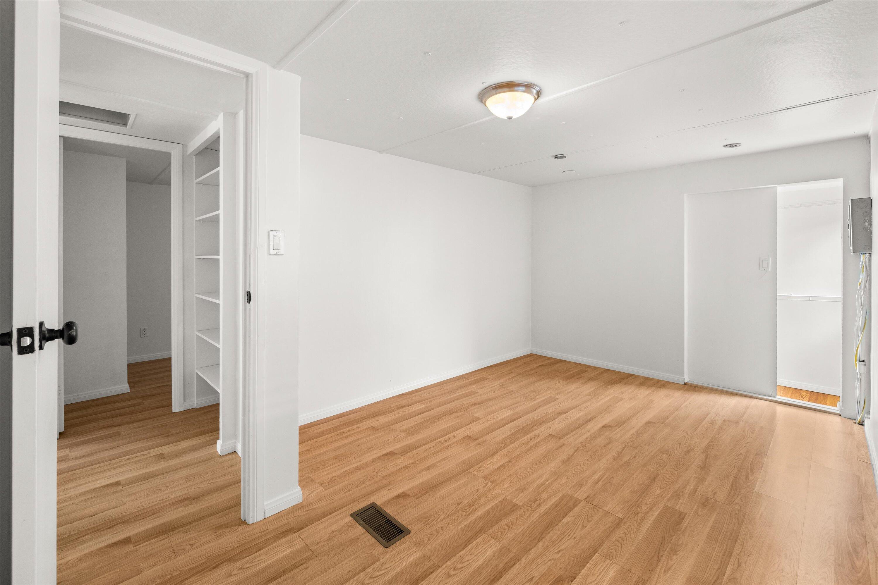 5700 Via Real, Unit 103 Carpinteria, CA 93013 - Photo 17 of 24 17-Bed 2