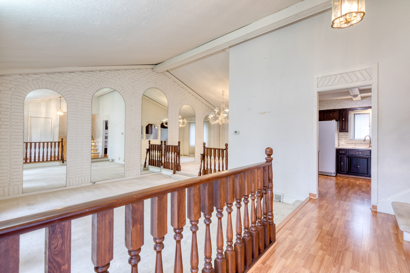 585 North Green Ridge Street Addison, IL 60101 - Photo 3 of 30
