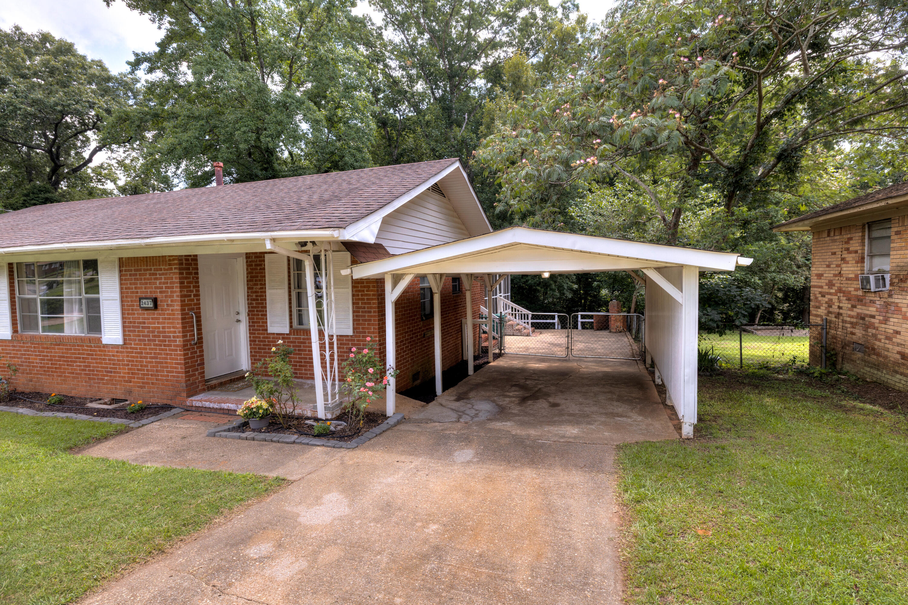 2437 Derwent Drive Sumter, SC 29154 - Photo 23 of 28 03