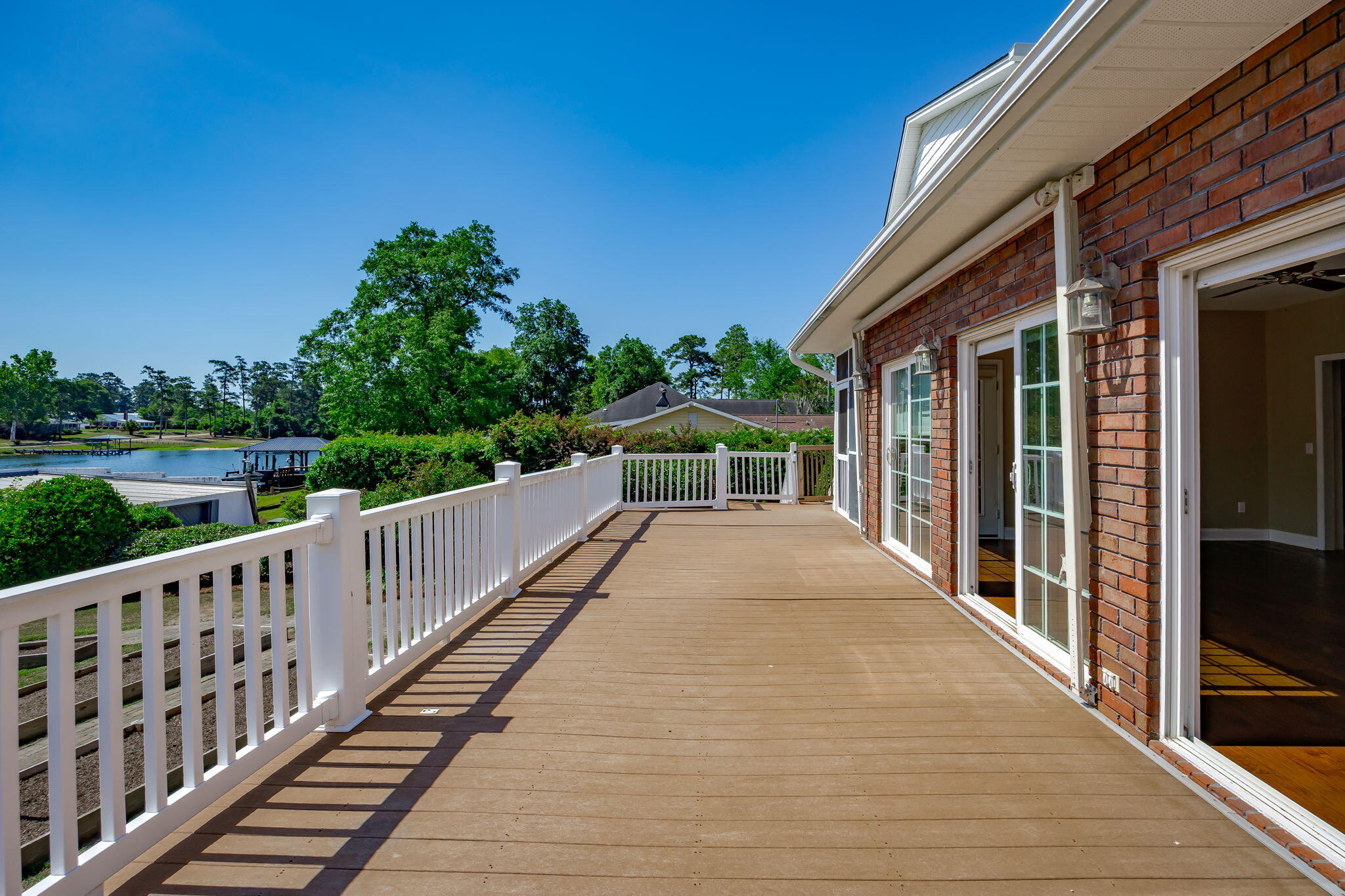 1136 Lemon Avenue Manning, SC 29102 - Photo 31 of 97