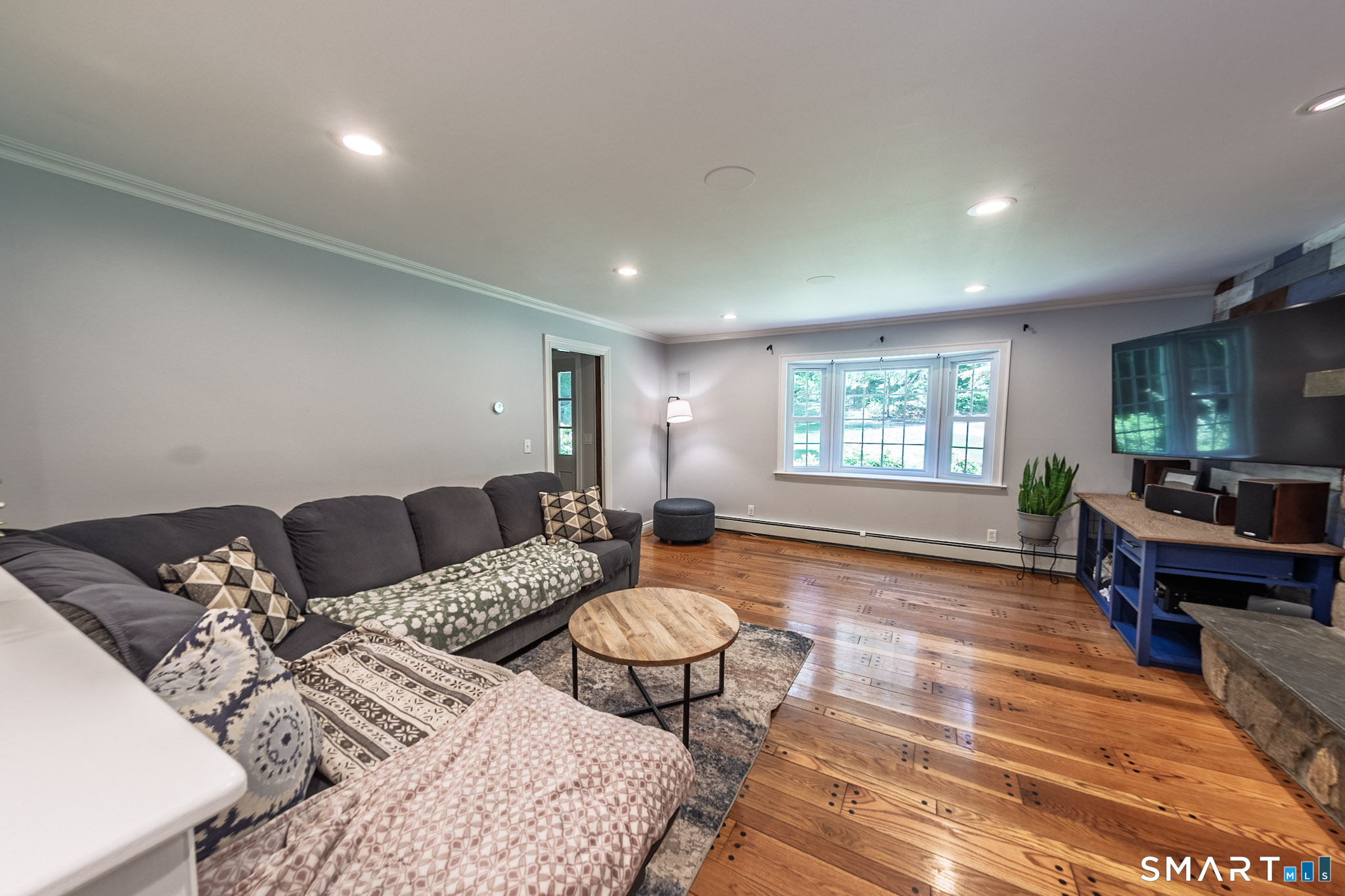 208 Adams Road Easton, CT 06612 - Photo 8 of 33 Gallery Image 8