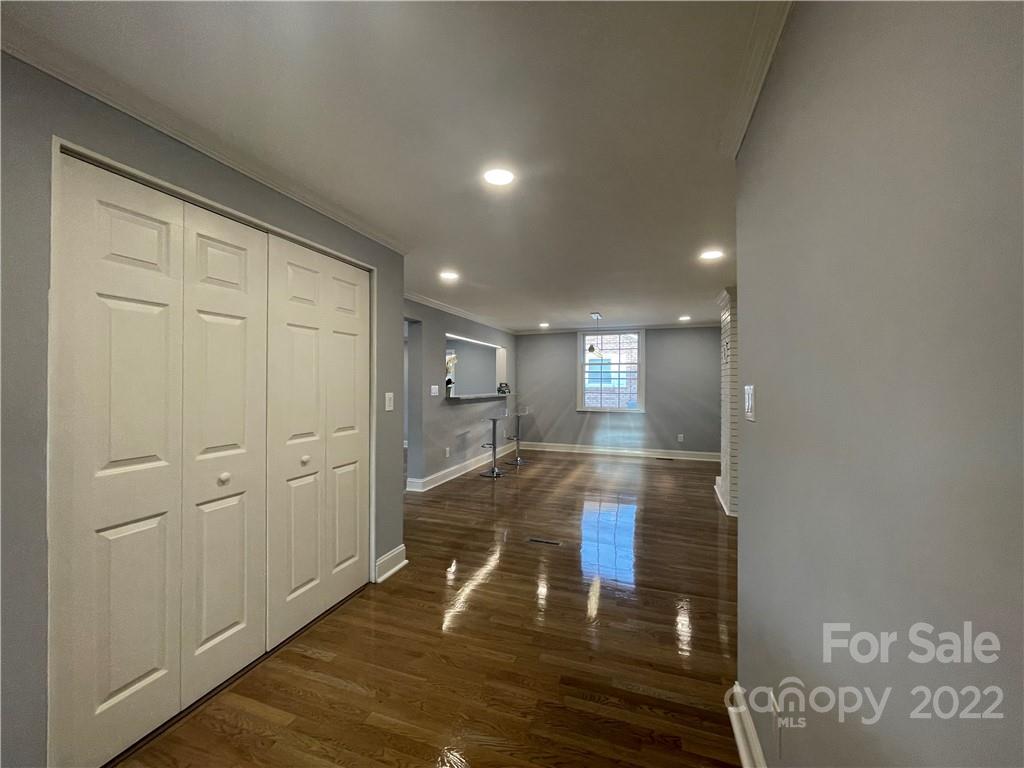 527 2nd Street Southwest Conover, NC 28613 - Photo 8 of 16 Gallery Image 8