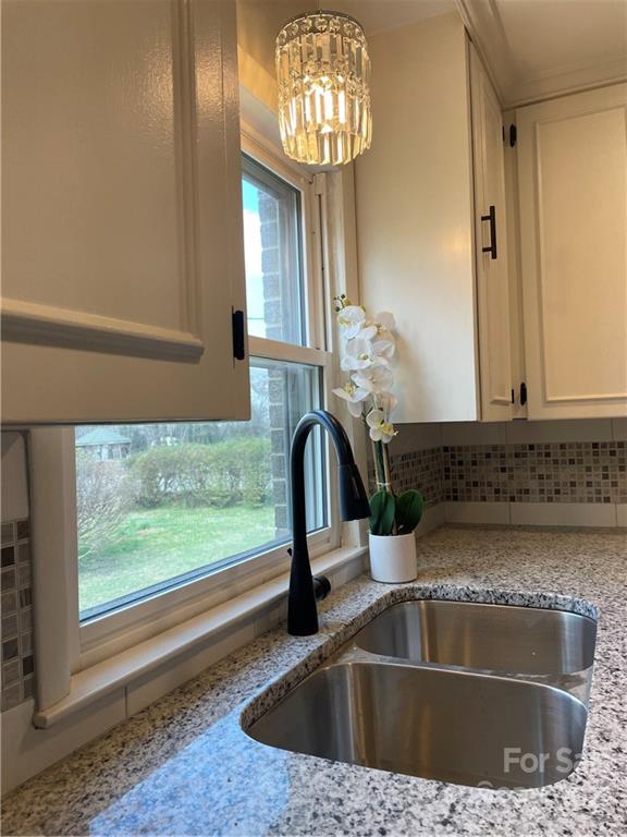527 2nd Street Southwest Conover, NC 28613 - Photo 10 of 16 Gallery Image 10