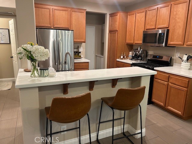 Newer appliances with bar area!