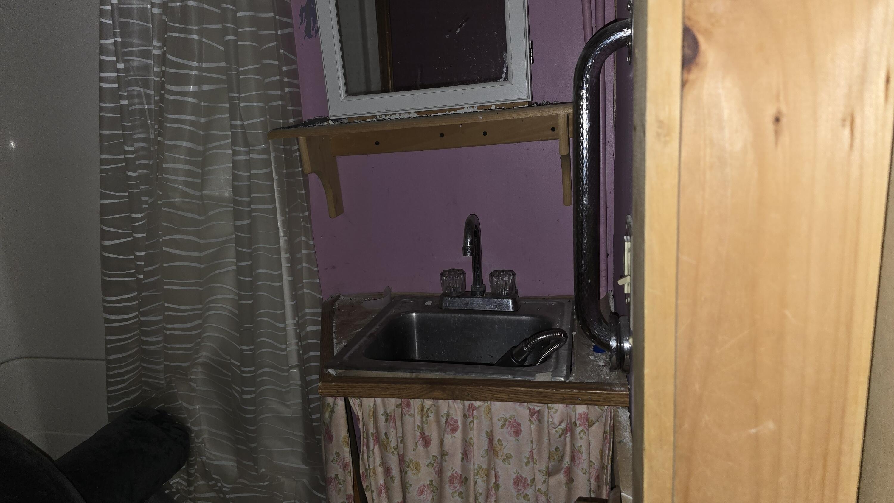 26 Front Avenue Poland, ME 04274 - Photo 29 of 58 Full Bath2