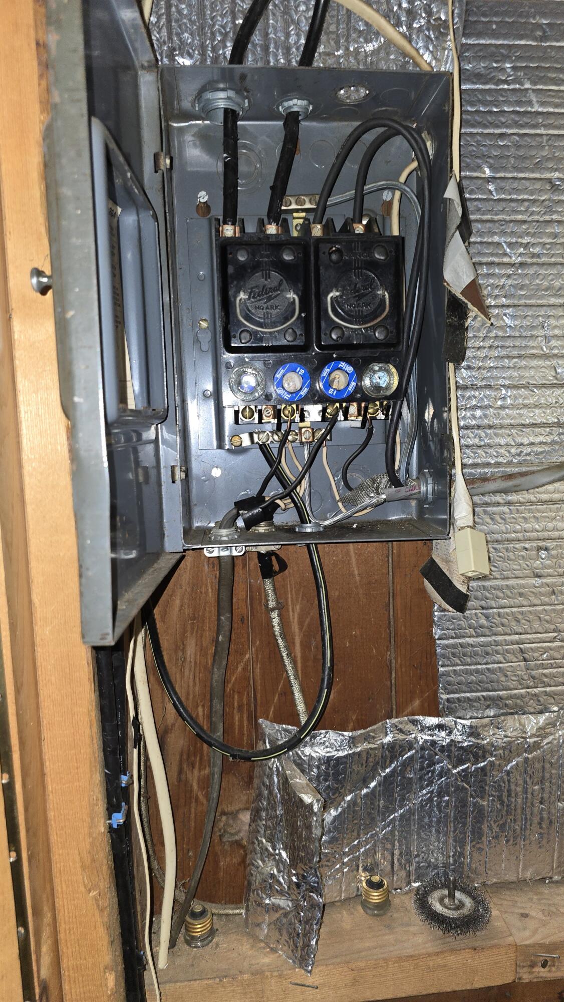 26 Front Avenue Poland, ME 04274 - Photo 56 of 58 Electrical