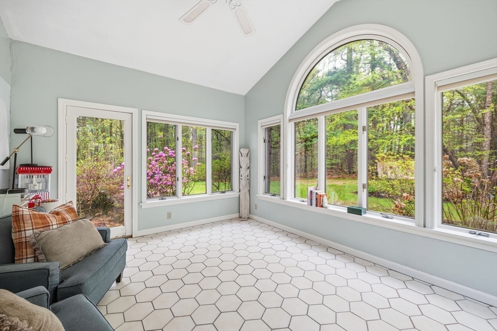 12 West Parish Road Boxford, MA 01921 - Photo 22 of 24