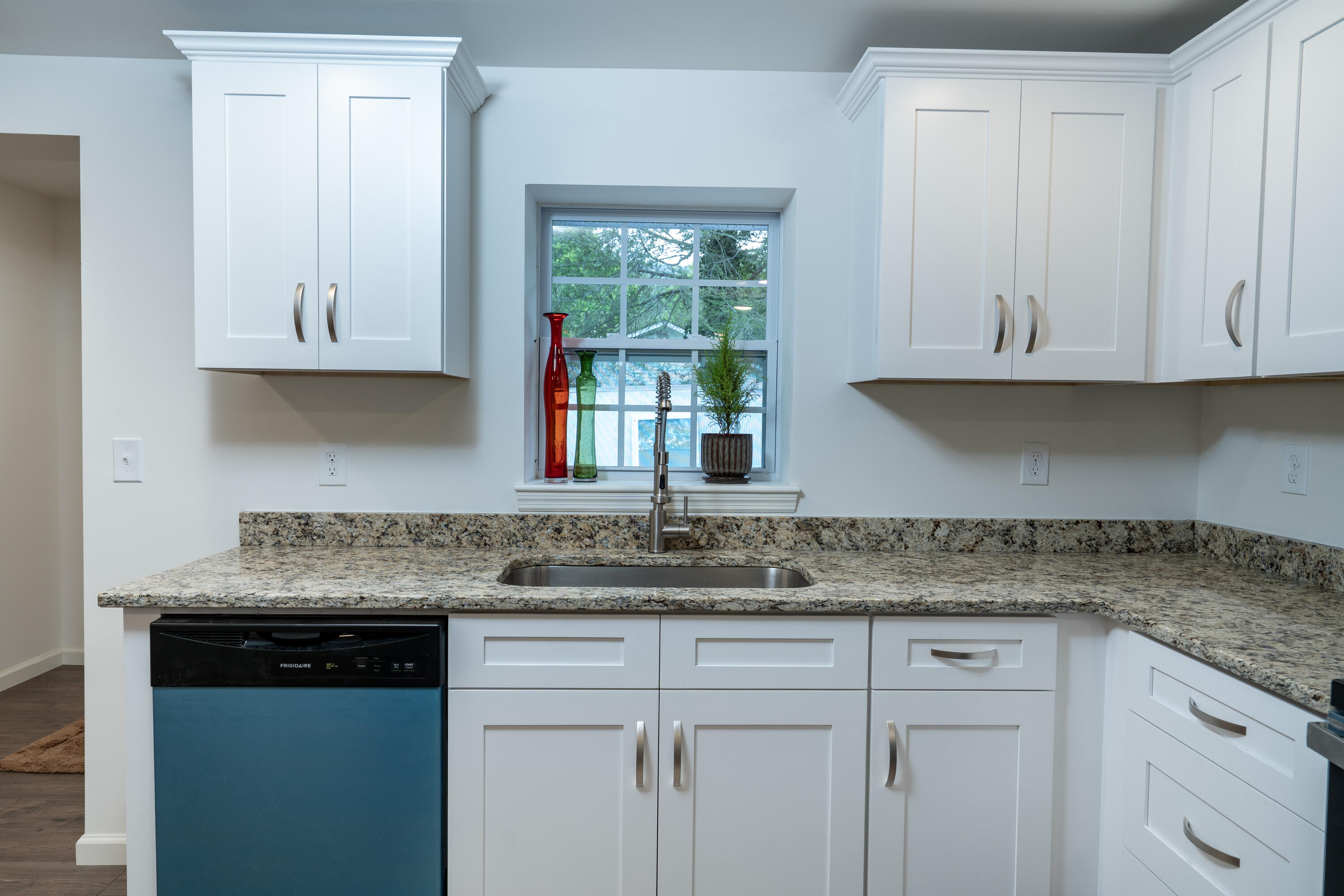 202 Layne Road Soddy Daisy, TN 37379 - Photo 9 of 25 202 Layne - Kitchen 3