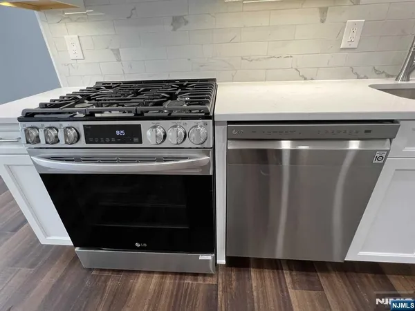 $2,200 | 38 Garfield Avenue, Unit 1A, Garfield, NJ 07026