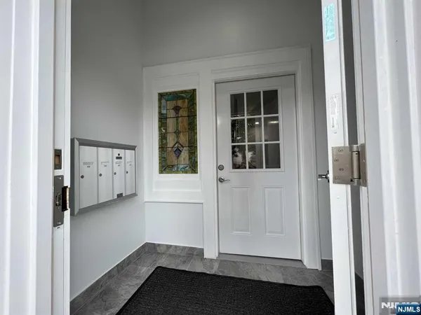 $2,200 | 38 Garfield Avenue, Unit 1A, Garfield, NJ 07026