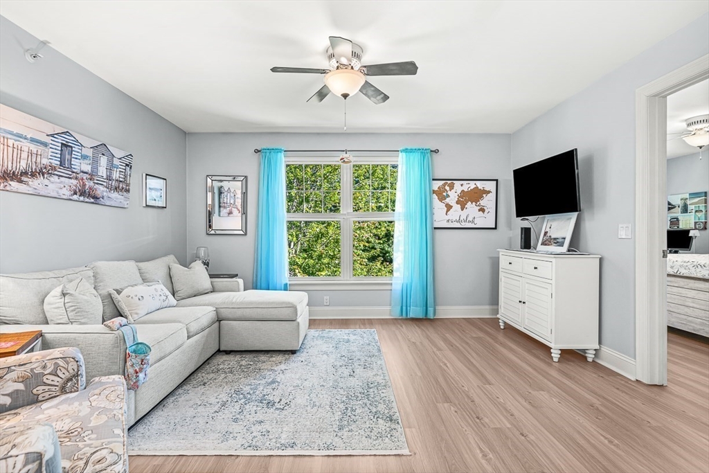 135 Beach Road, Unit B306 Salisbury, MA 01952 - Photo 8 of 32 Gallery Image 8