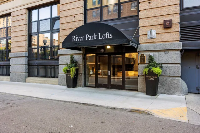 $419,900 | 406 Wacouta Street, Unit 107, St. Paul, MN 55101