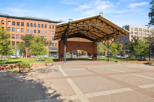 $419,900 | 406 Wacouta Street, Unit 107, St. Paul, MN 55101