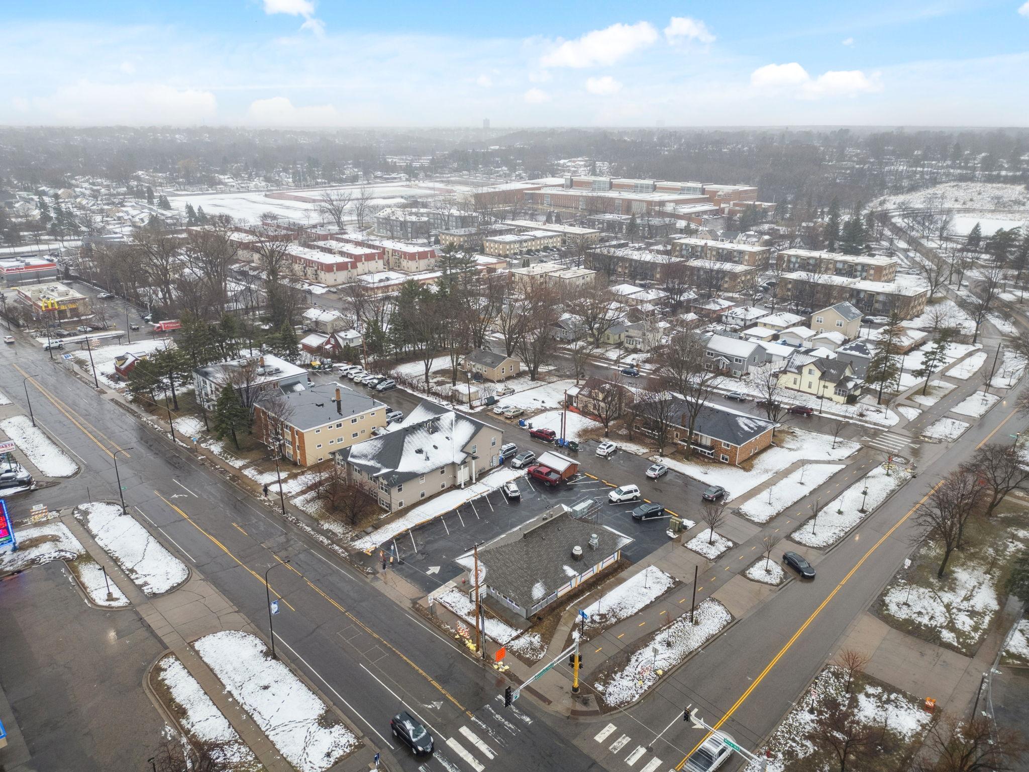 1599 Rice Street St. Paul, MN 55117 - Photo 18 of 75