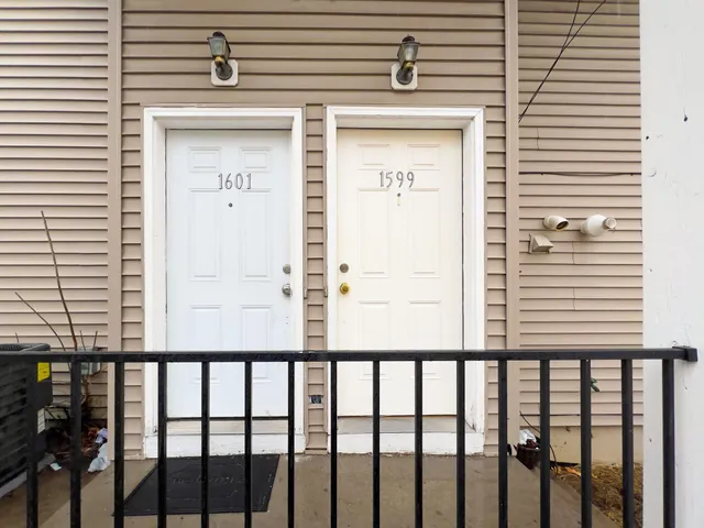 $810,000 | 1599 Rice Street, St. Paul, MN 55117