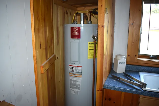 $129,900 | 52605 Eastern Avenue, Drummond, WI 54832