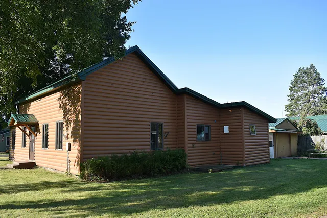 $129,900 | 52605 Eastern Avenue, Drummond, WI 54832
