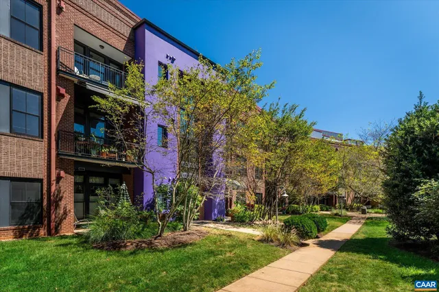 $869,000 | 202 Douglas Avenue, Unit 3D, Charlottesville, VA 22902
