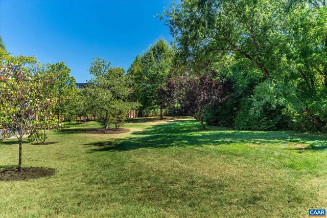 $875,000 | 202 Douglas Avenue, Unit 3D, Charlottesville, VA 22902