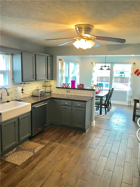 329 West Thompson Road Indianapolis, IN 46217 - Photo 11 of 32 Gallery Image 11